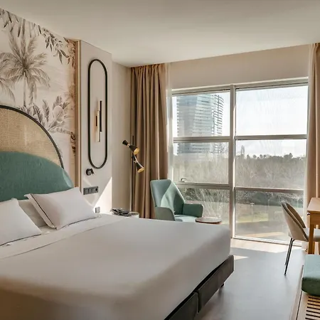 Vincci Maritimo Hotel