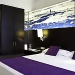 Vincci Maritimo Hotell