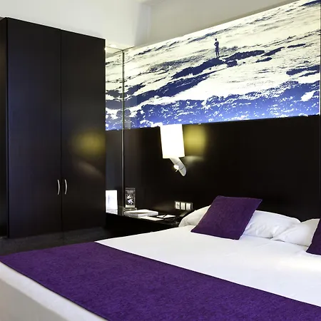 Vincci Maritimo Hotel