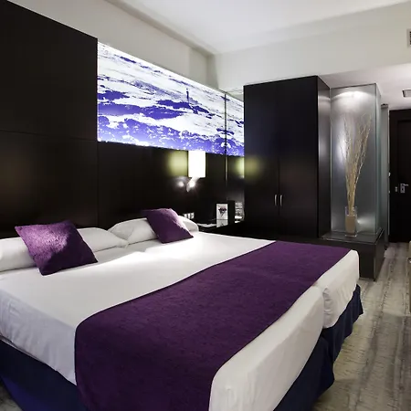 马里迪莫温齐酒店 4* 巴塞罗那