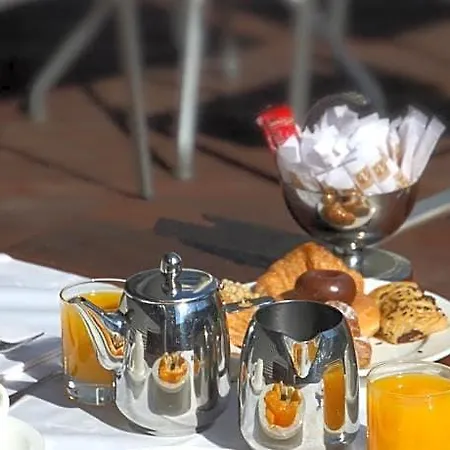 Vincci Maritimo Hotel