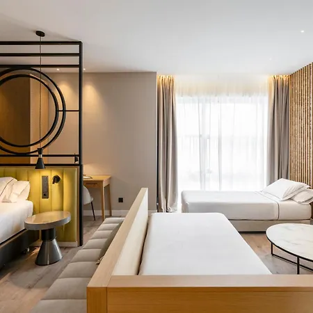 Vincci Maritimo Hotel