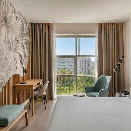 Vincci Maritimo Hotel
