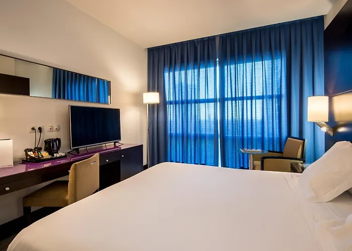 Vincci Maritimo Szálloda 4*