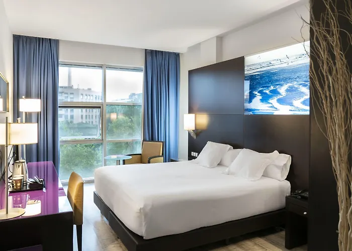 Vincci Maritimo Szálloda