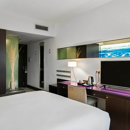 Hotel Vincci Maritimo 4*