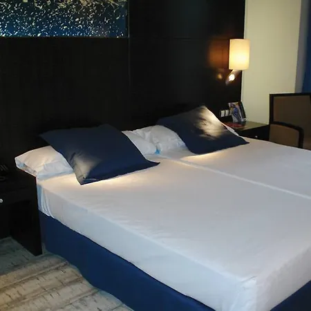 Hotel Vincci Maritimo 4*