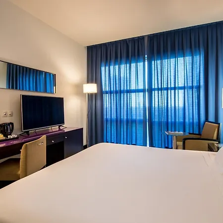 Vincci Maritimo Hotel 4*